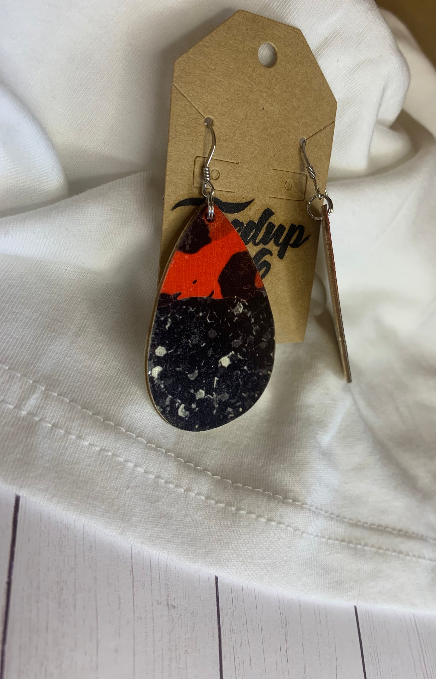 Teardrop Valentine Earrings- Red/Black